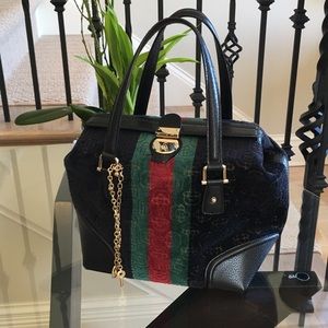 Gucci Black velvet Boston handbag